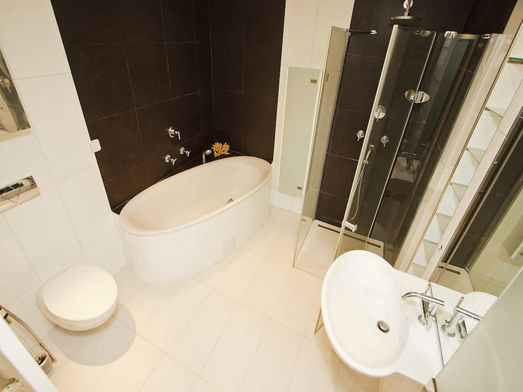 Luxury Penthouse Apartment Prag Oda fotoğraf